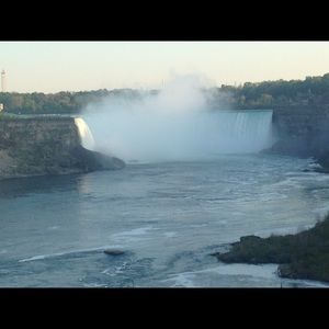 Meet your Posher, Ana